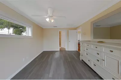 2017 Cove Drive, Largo, FL 33774 - Photo 30