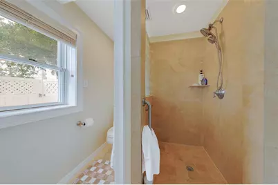 2017 Cove Drive, Largo, FL 33774 - Photo 28