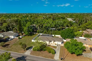 2700 49th Street N, Saint Petersburg, FL 33710 - Photo 50