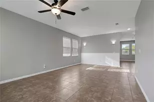 8406 Cherry Branch Dr, Ruskin, FL 33573 - Photo 6