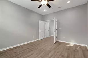 8406 Cherry Branch Dr, Ruskin, FL 33573 - Photo 14