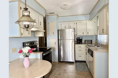 34649 Morning Glory Glen, Zephyrhills, FL 33541 - Photo 10