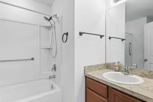 14407 Alistar Manor Dr, Wimauma, FL 33598 - Photo 18