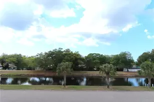 2291 Americus Blvd W, Clearwater, FL 33763 - Photo 2