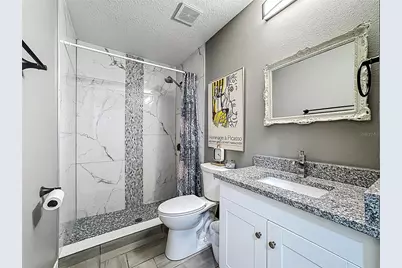 321 21st Street W, Palmetto, FL 34221 - Photo 16