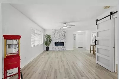 2549 Oakleaf Lane #36C, Clearwater, FL 33763 - Photo 16