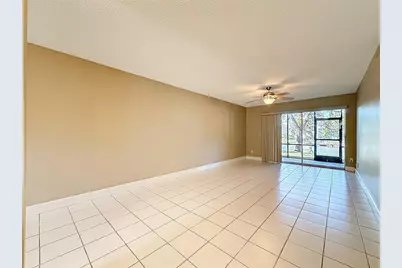 6301 Newtown Circle #1A2, Tampa, FL 33615 - Photo 12