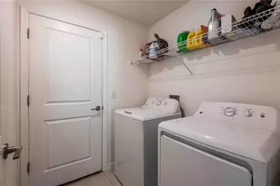 1658 Red Loop, Lakeland, FL 33801 - Photo 16