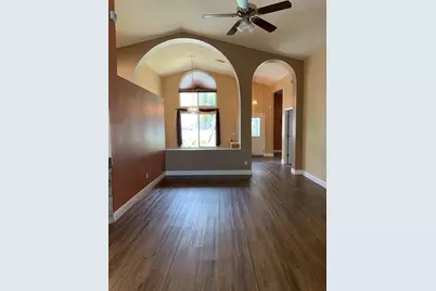 4605 Oak River Circle, Valrico, FL 33596 - Photo 14