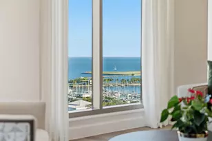 126 4th Ave NE, Saint Petersburg, FL 33701 - Photo 10