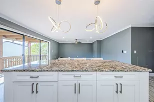 722 116th Ave N, Saint Petersburg, FL 33716 - Photo 14