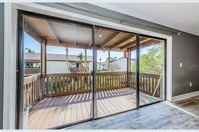 722 116th Ave N #2002, Saint Petersburg, FL 33716 - Photo 16