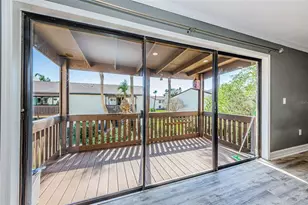 722 116th Ave N, Saint Petersburg, FL 33716 - Photo 16