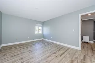 722 116th Ave N, Saint Petersburg, FL 33716 - Photo 18