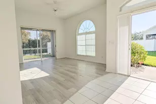 208 Hemingway Dr, Oldsmar, FL 34677 - Photo 8