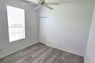 208 Hemingway Dr, Oldsmar, FL 34677 - Photo 22
