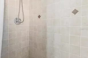 611 11th St NW, Largo, FL 33770 - Photo 24