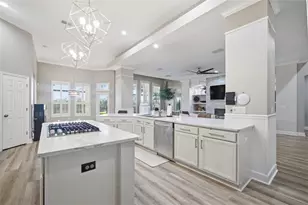 19739 Prince Benjamin Dr, Lutz, FL 33549 - Photo 14