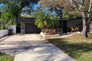 1742 Cardinal Dr, Clearwater, FL 33759 - Photo 2
