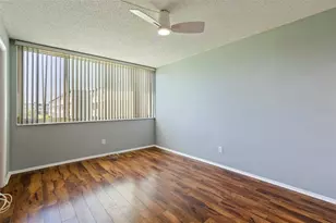 4895 Bay St NE, Saint Petersburg, FL 33703 - Photo 16