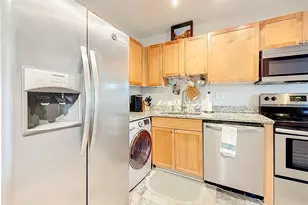 3893 Pompano Dr SE, Saint Petersburg, FL 33705 - Photo 4