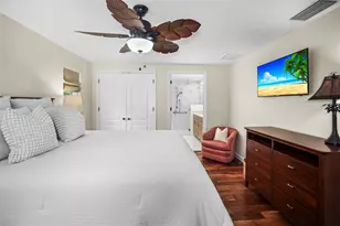 1600 Park St N, Saint Petersburg, FL 33710 - Photo 14