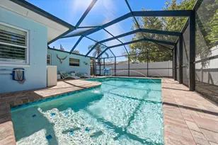 140 Highland Ave, Dunedin, FL 34698 - Photo 2