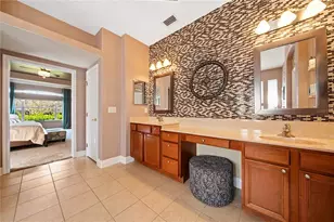 1615 Beaconsfield Dr, Wesley Chapel, FL 33543 - Photo 32