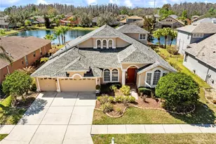 1615 Beaconsfield Dr, Wesley Chapel, FL 33543 - Photo 4