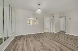 3590 Magnolia Ridge Cir, Palm Harbor, FL 34684 - Photo 10