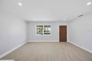 6052 Central Ave, New Port Richey, FL 34653 - Photo 12