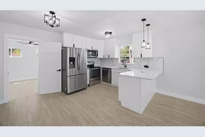 6052 Central Avenue, New Port Richey, FL 34653 - Photo 8