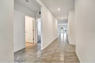 6963 Shelby Lynn Way, Zephyrhills, FL 33542 - Photo 2