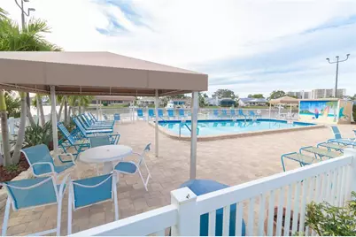 3010 59th 59th Street S #307, Gulfport, FL 33707 - Photo 14