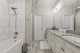 2407 W North B St, Tampa, FL 33609 - Photo 32