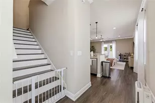 2407 W North B St, Tampa, FL 33609 - Photo 12