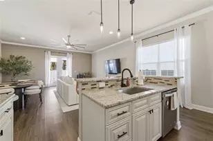 2407 W North B St, Tampa, FL 33609 - Photo 16