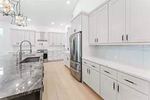 4907 15th Ave N, Saint Petersburg, FL 33710 - Photo 20