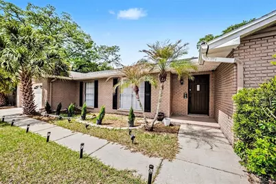 208 Donatello Drive, Brandon, FL 33511 - Photo 2