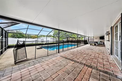 208 Donatello Drive, Brandon, FL 33511 - Photo 22