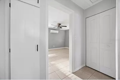 13 Euclid Dr, Plant City, FL 33563 - Photo 12