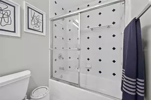 555 5th Ave NE, Saint Petersburg, FL 33701 - Photo 30
