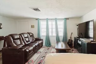 9803 Richwood Ln, Port Richey, FL 34668 - Photo 10