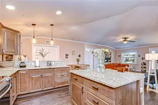 6137 12th Ave S, Gulfport, FL 33707 - Photo 12