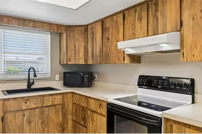 12300 Park Boulevard #221, Seminole, FL 33772 - Photo 18