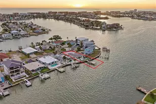 16113 5th St E, Redington Beach, FL 33708 - Photo 4