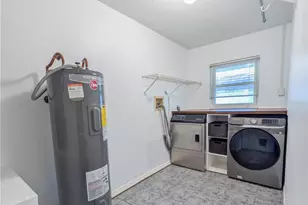 3513 Haines Rd N, Saint Petersburg, FL 33704 - Photo 18