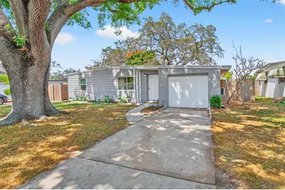 4635 28th Avenue N, Saint Petersburg, FL 33713 - Photo 1