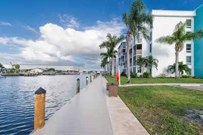 4900 38th Way S #302, Saint Petersburg, FL 33711 - Photo 34