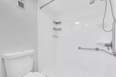 4900 38th Way S #302, Saint Petersburg, FL 33711 - Photo 28